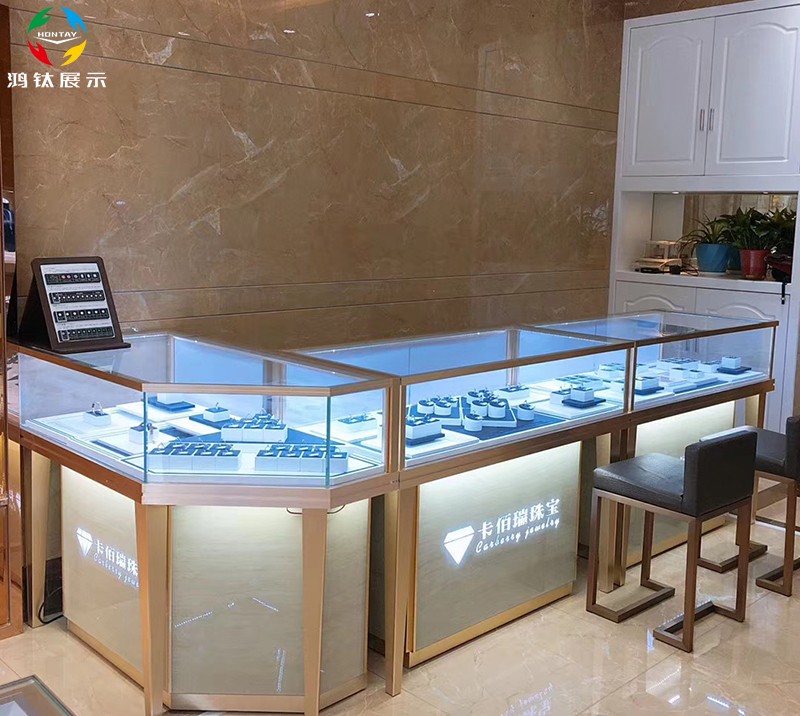珠寶展柜廠(chǎng)家,玻璃珠寶展示柜臺(tái),鴻鈦玻璃珠寶展示柜,定制珠寶展柜,