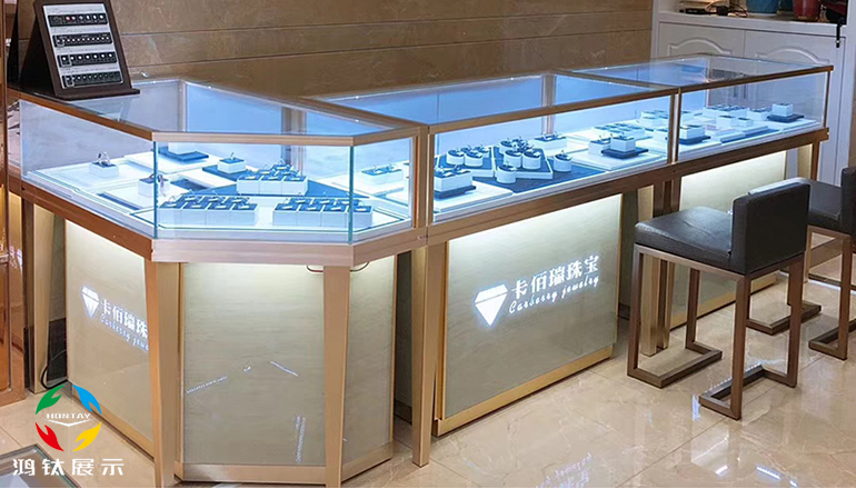 商場(chǎng)玻璃珠寶展示柜，不但不貴，還不止好一點(diǎn)！
