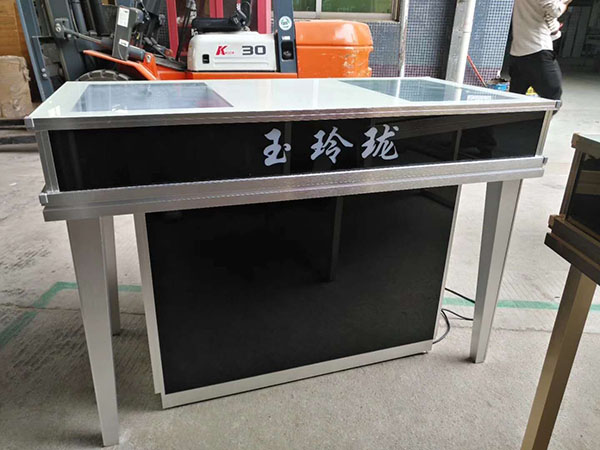 玻璃展柜,珠寶展柜,手表展柜,精品展柜,特價優(yōu)惠